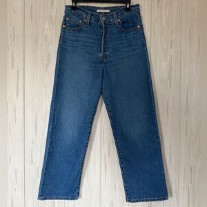Levi's Women's Ribcage Straight Ankle Jeans in Blue, Size 28